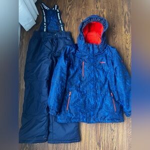 Oshkosh boys 10 snowsuit snow suit Blue Pattern Jacket Navy Bib Snow Pants great